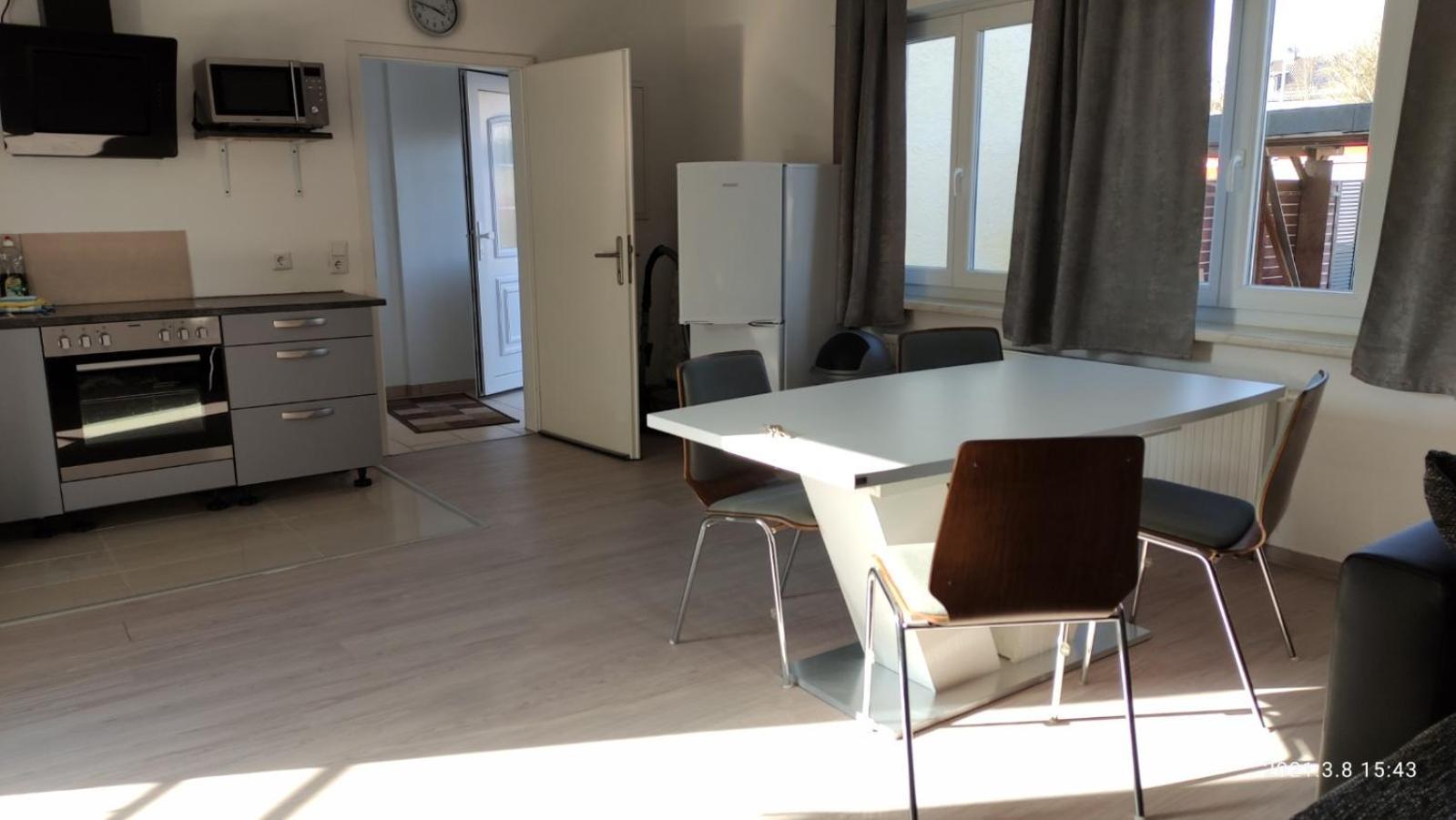 Gemuetliche Wohnung An Der Schweizer Grenze Gottmadingen Bagian luar foto
